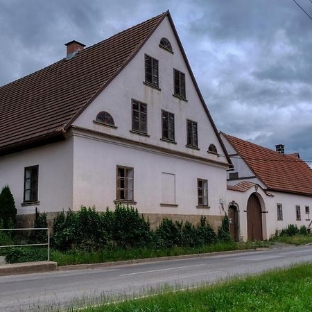 Apartmany V Broumovskem Statku Exterior foto