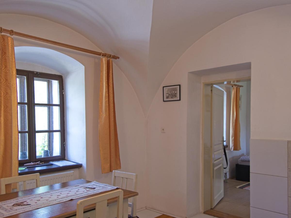 Apartmany V Broumovskem Statku Exterior foto